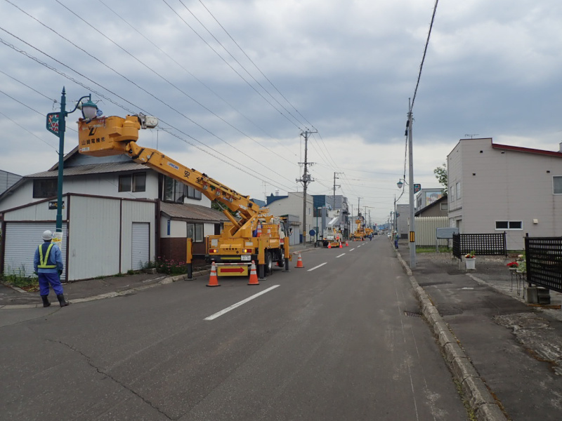 比布町 街灯の清掃奉仕活動